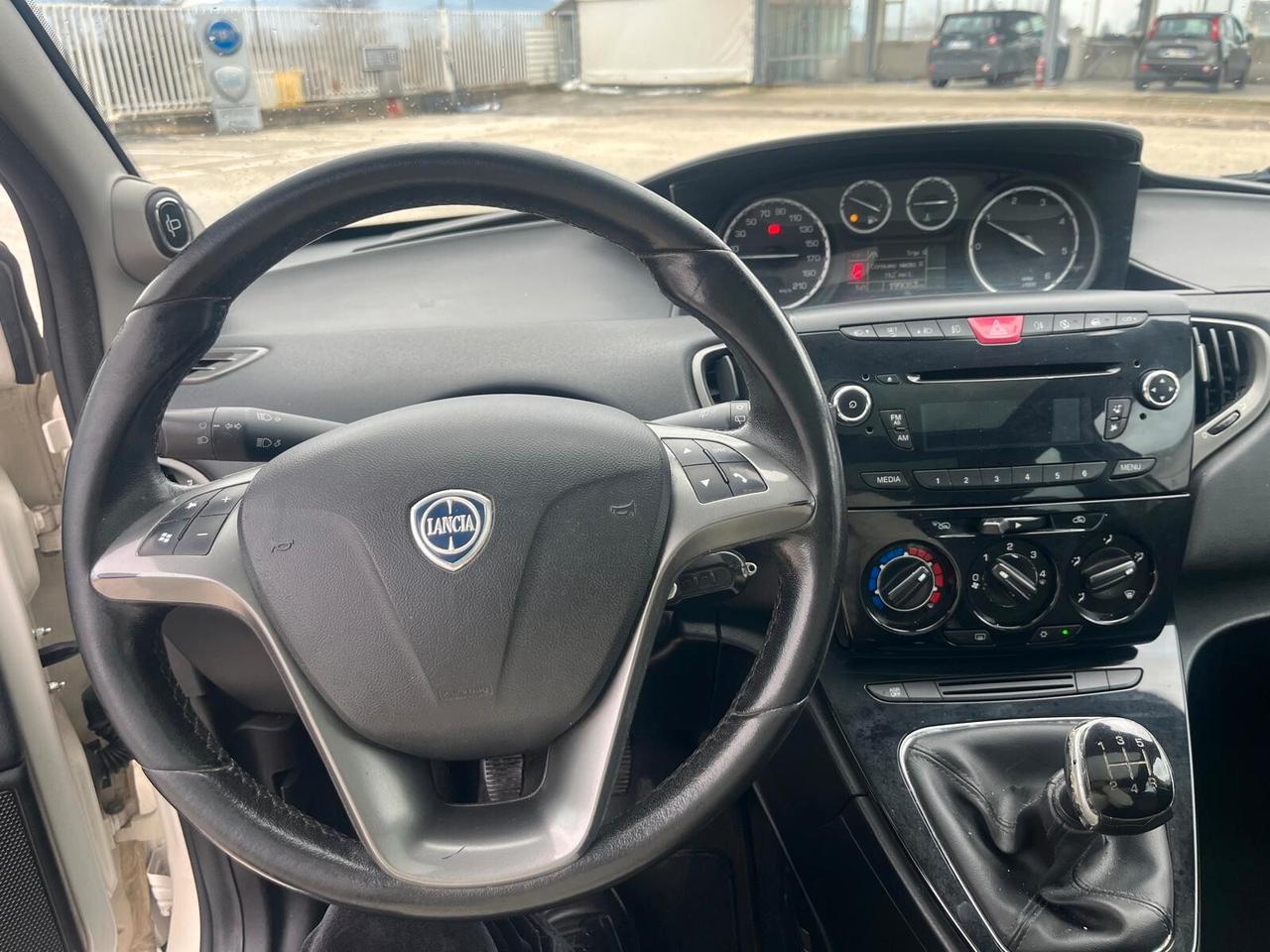 Lancia Ypsilon 1.3 MJT 16V 95 CV 5 porte S&S Platinum