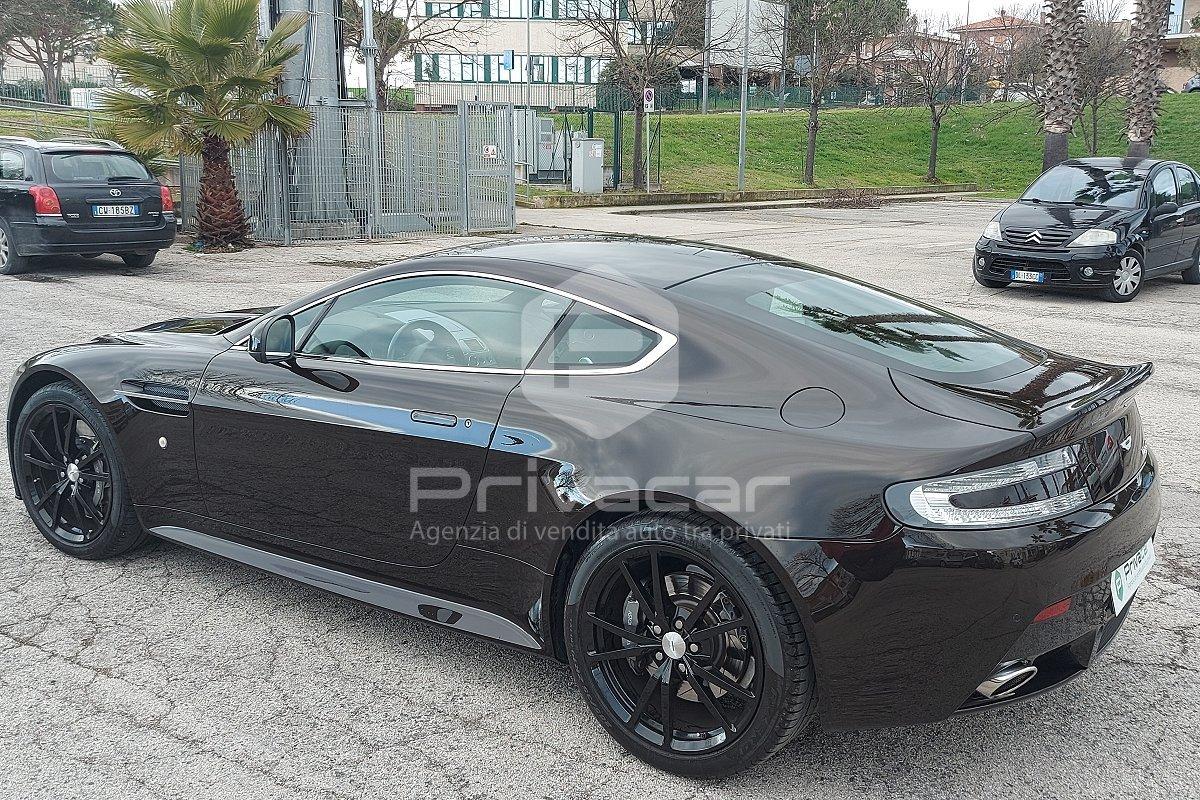 ASTON MARTIN V8 Vantage S Coupé