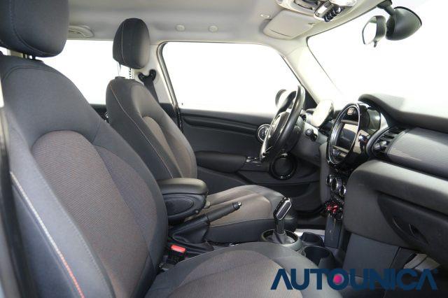 MINI Cooper 1.5 HYPE 5 PORTE AUTOMATICA UNION JACK FULL LED