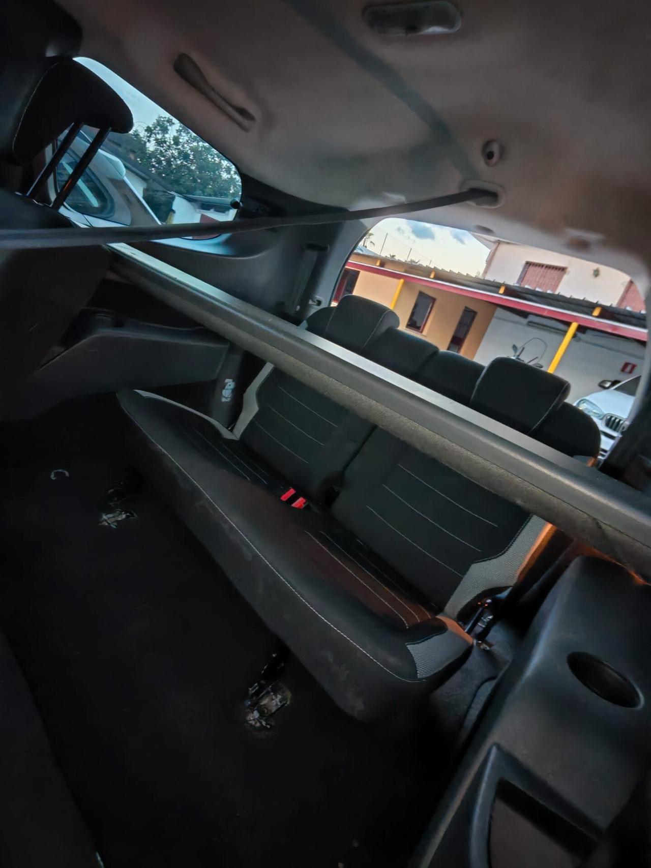 Dacia Lodgy 1.5 dCi 8V 110CV Start&Stop 7 posti Serie Speciale Wow