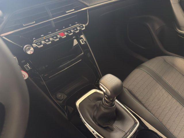 PEUGEOT 2008 PureTech 130 Allure Pack