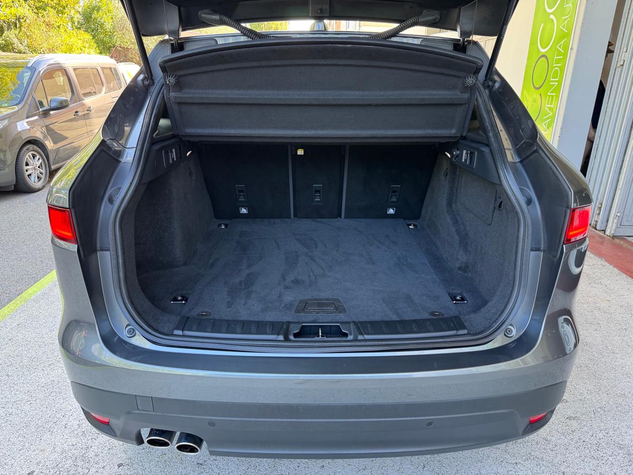 Jaguar F-Pace 2.0d Prest. AWD 180Cv GARANZIA24MESI