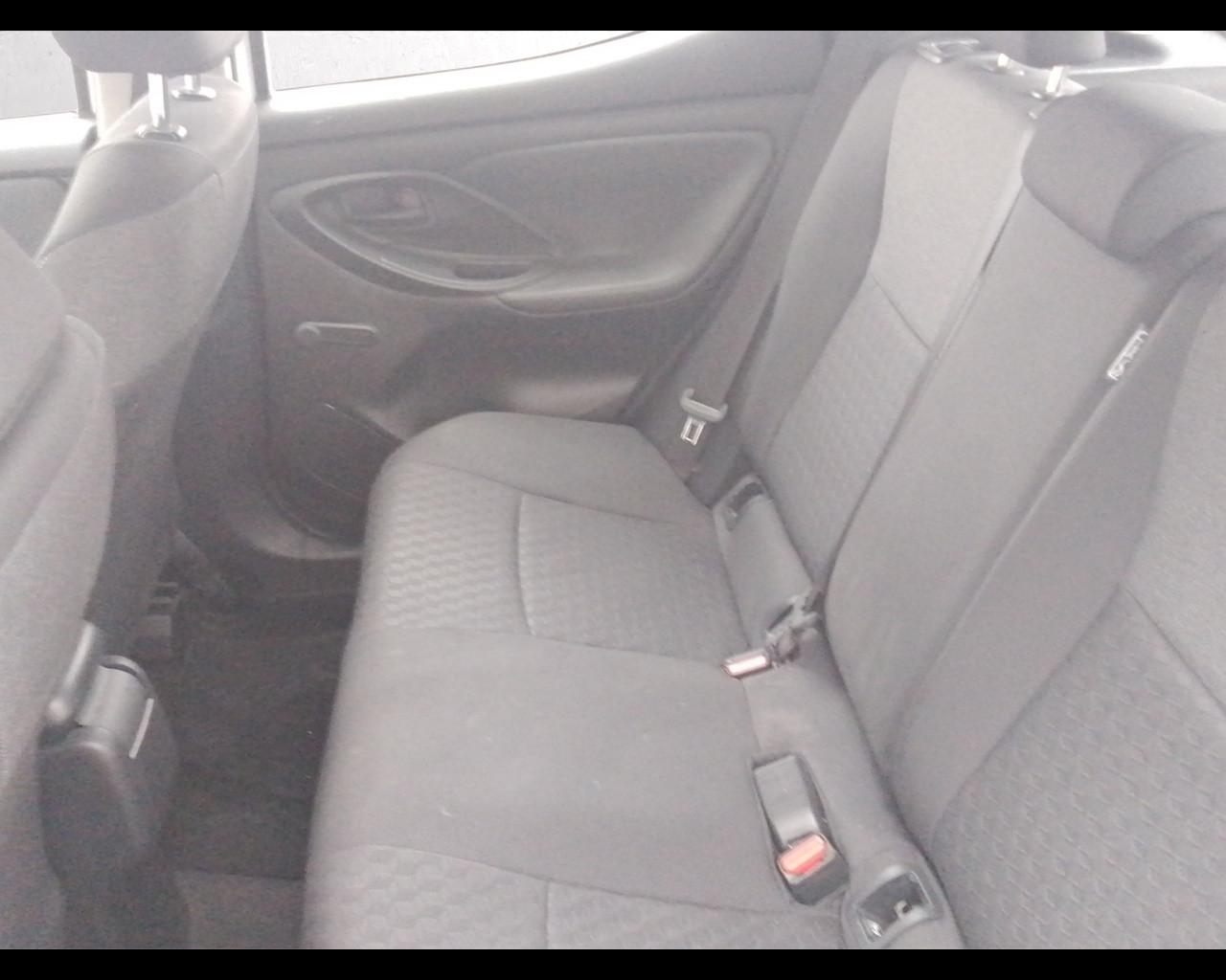 TOYOTA Yaris 4ª serie - Yaris 1.5 Hybrid 5 porte Business