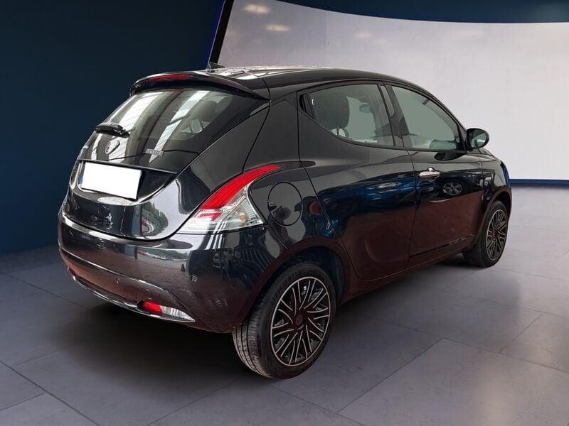 Lancia Ypsilon III 2021 1.0 firefly hybrid Gold s&s 70cv 5p.ti