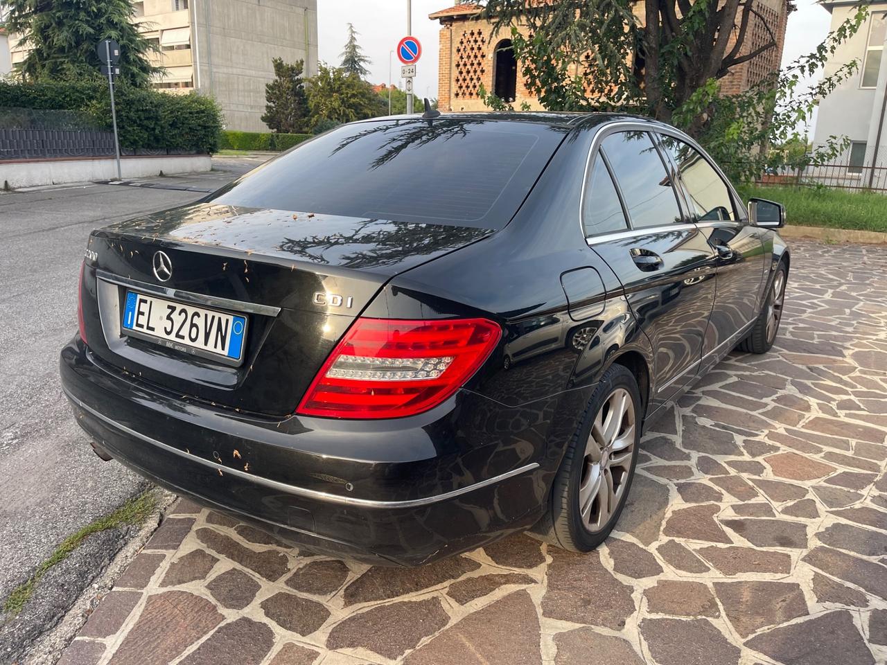 Mercedes-benz C 200 CDI BlueEFFICIENCY Avantgarde