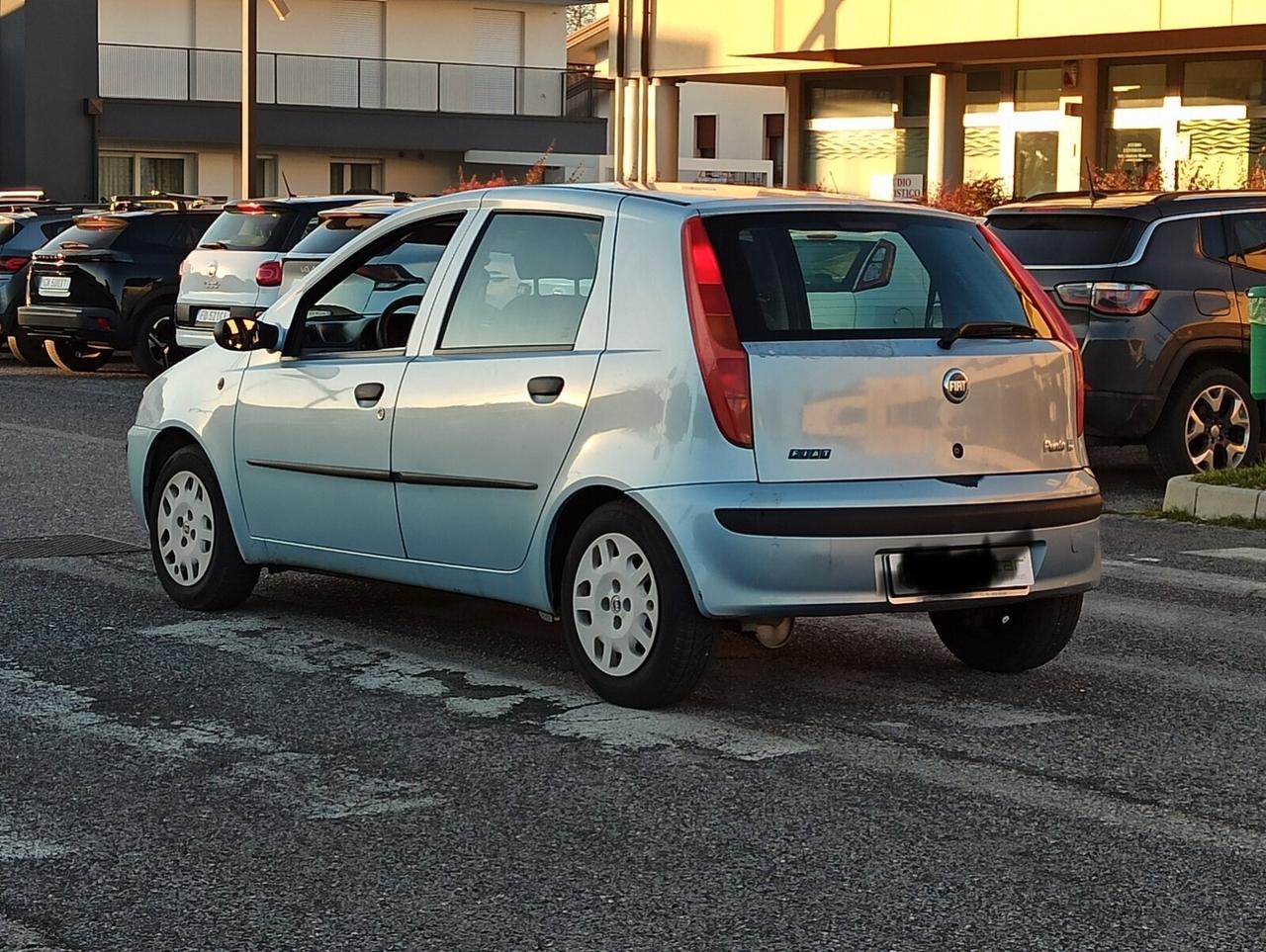 Fiat Punto 1.2i cat 5 porte ELX