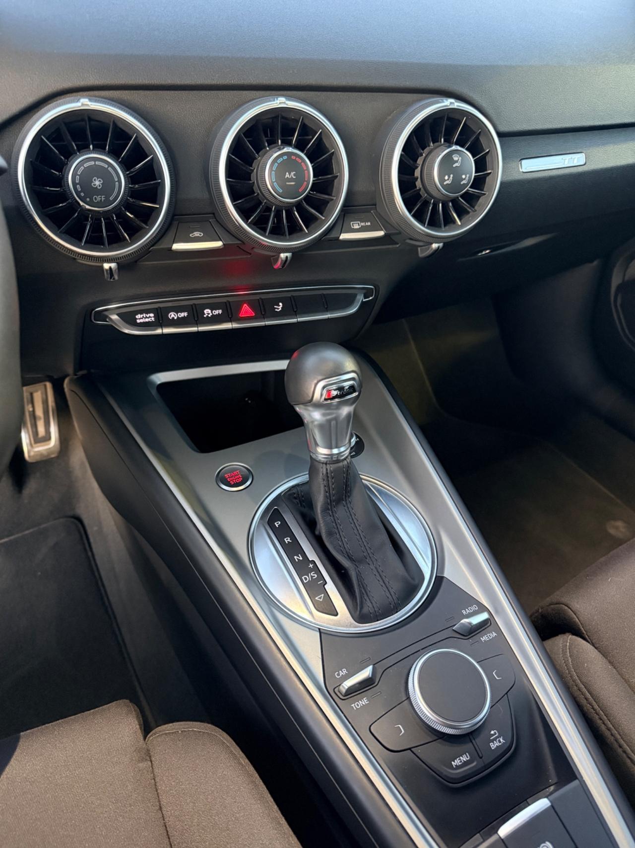 Audi TT 2.0TFSI S-TRONIC “ UNICO PROP. - POCHI KM”