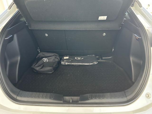 TOYOTA C-HR 1.8 HV Lounge