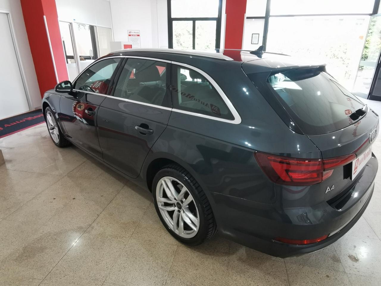 Audi A4 40 TFSI S tronic Business Sport