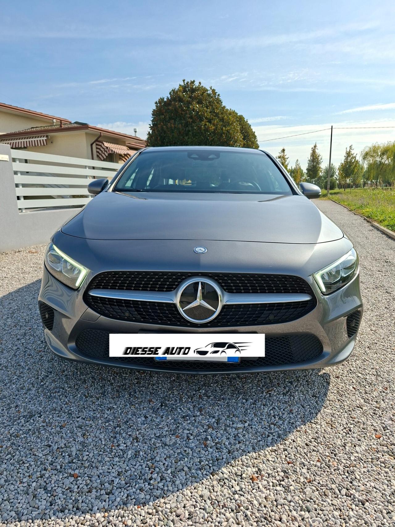 Mercedes-benz A 180 180d Automatic Business Extra 116cv