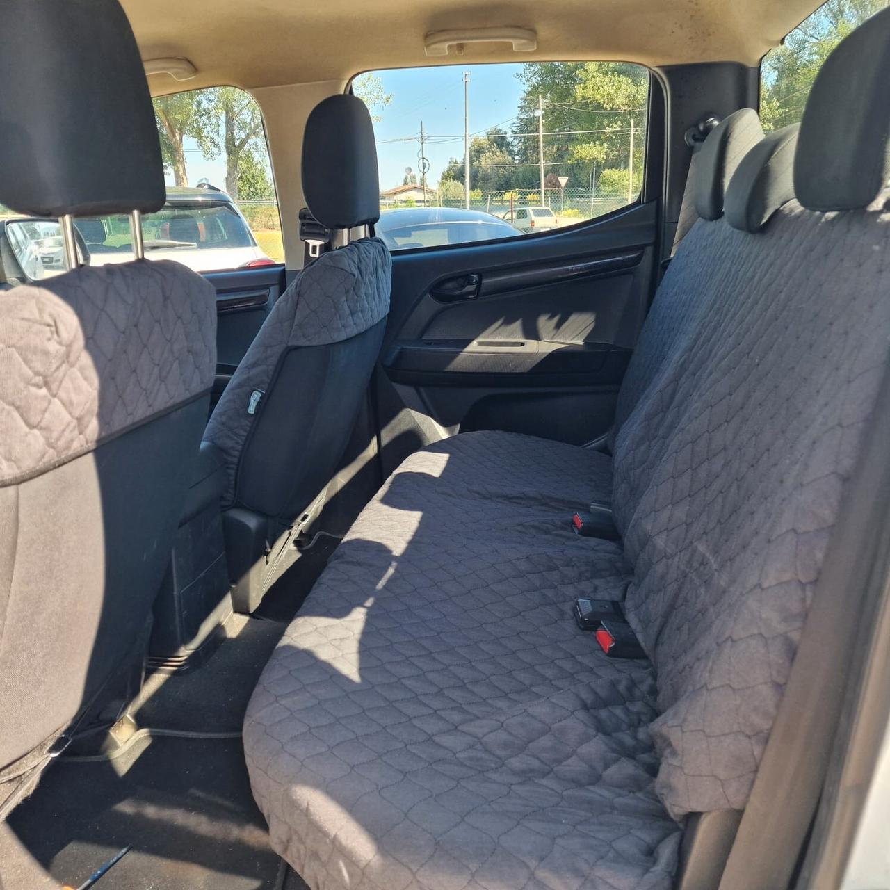 Isuzu D-Max 2.5 Crew Cab Satellite 4WD UNICO PROPRIETARIO TAGLIANDI UFFICIALI