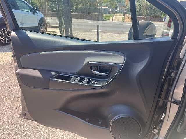 Toyota Yaris 1.0 72 CV 5 porte Cool