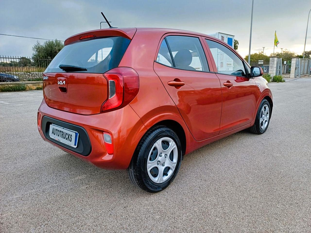 Kia Picanto 1.0 12V 5 porte Urban