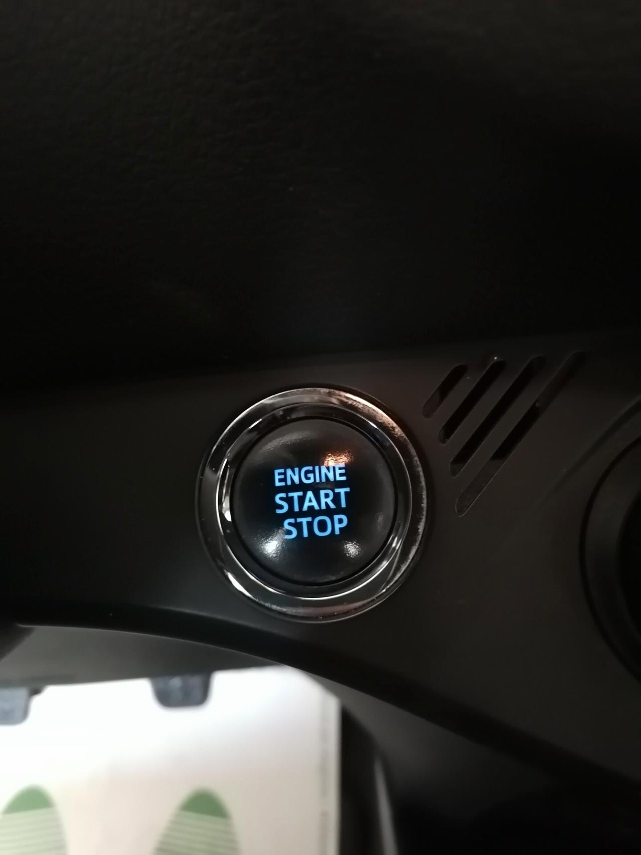 Toyota Yaris 1.4 D 90cv 5 porte LOUNGE 12/2017