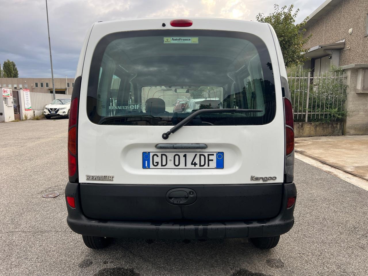 Renault Kangoo 1.4 cat Proactive cambio automatico