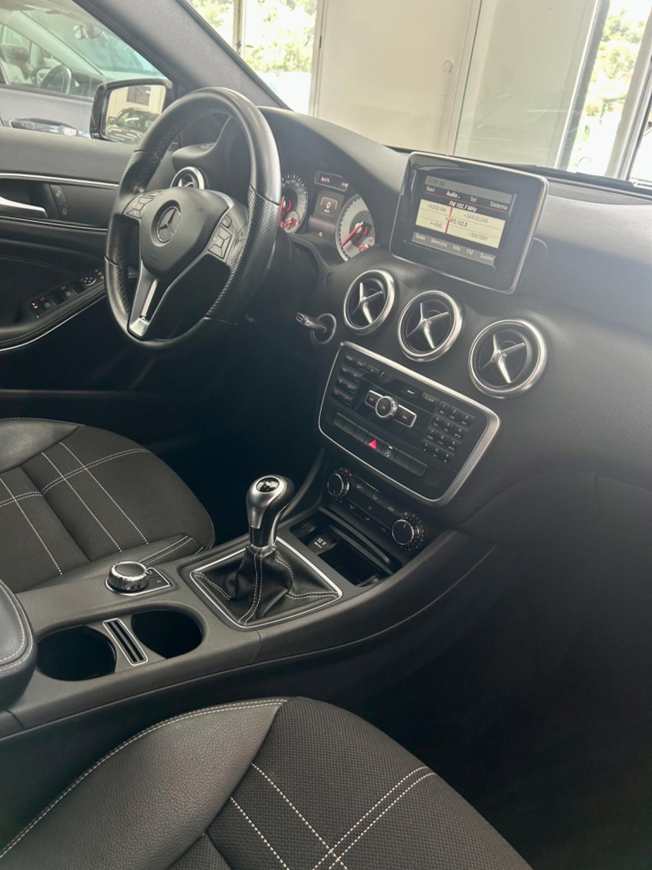 Mercedes CLASSE A 180 d Sport FINANZIABILE