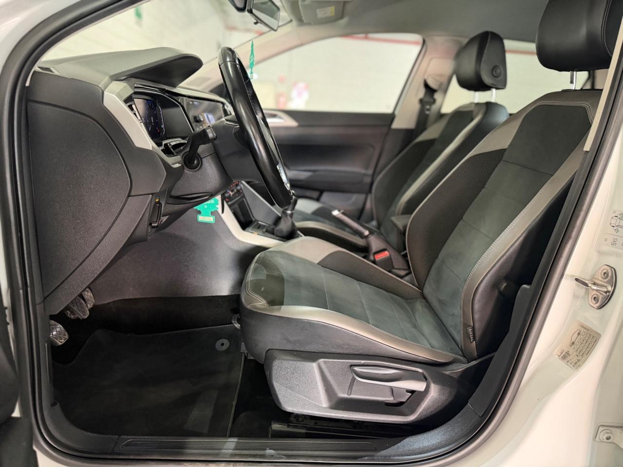 Volkswagen Polo 1.0 TSI 5p.R-line