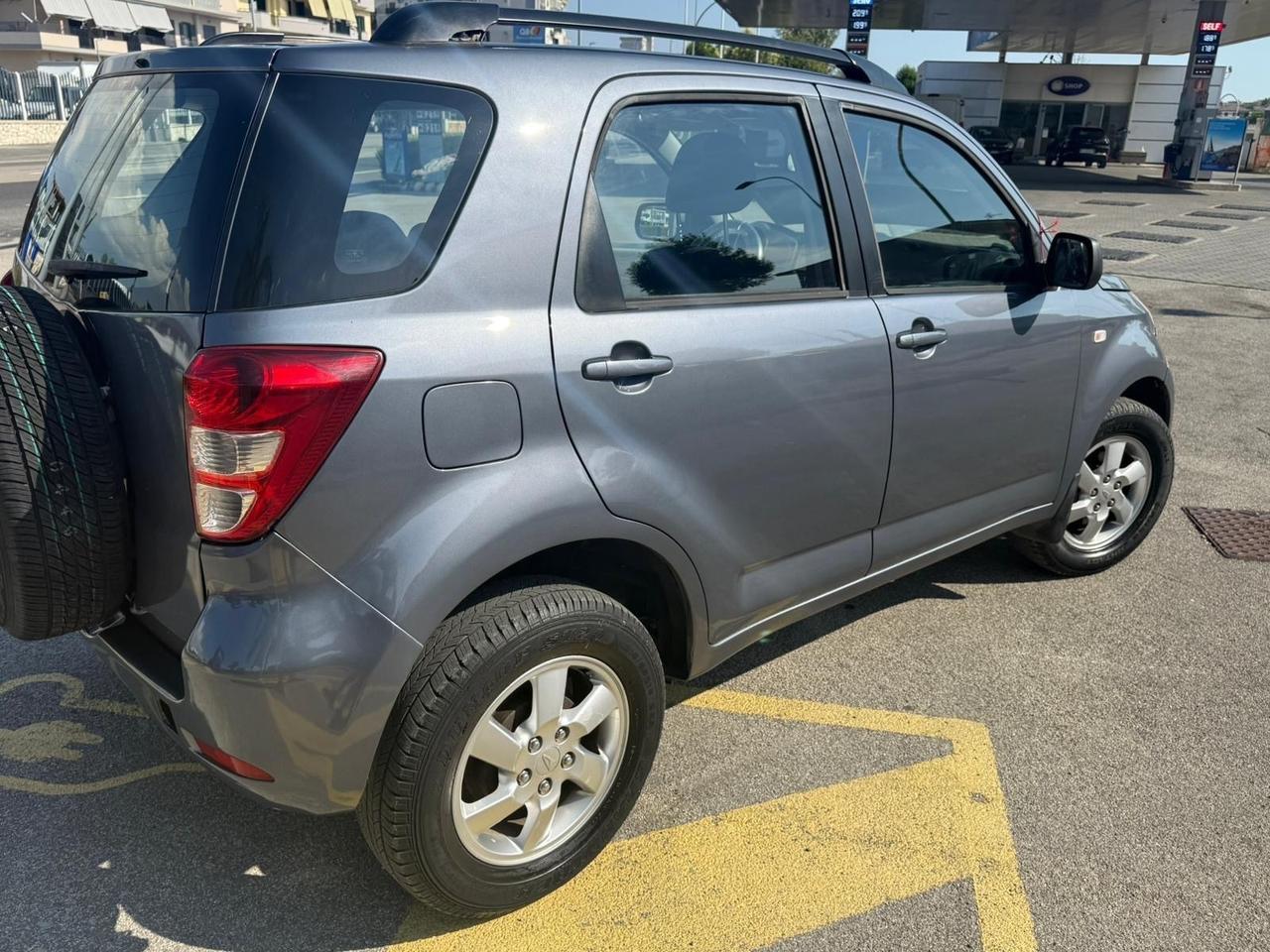 Daihatsu Terios 1.5 4WD SX O/F