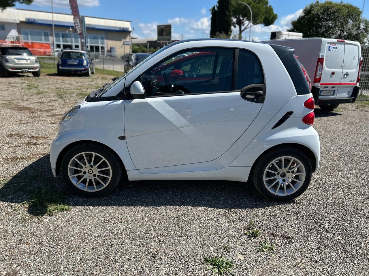Smart ForTwo 1000 52 kW coupé passion