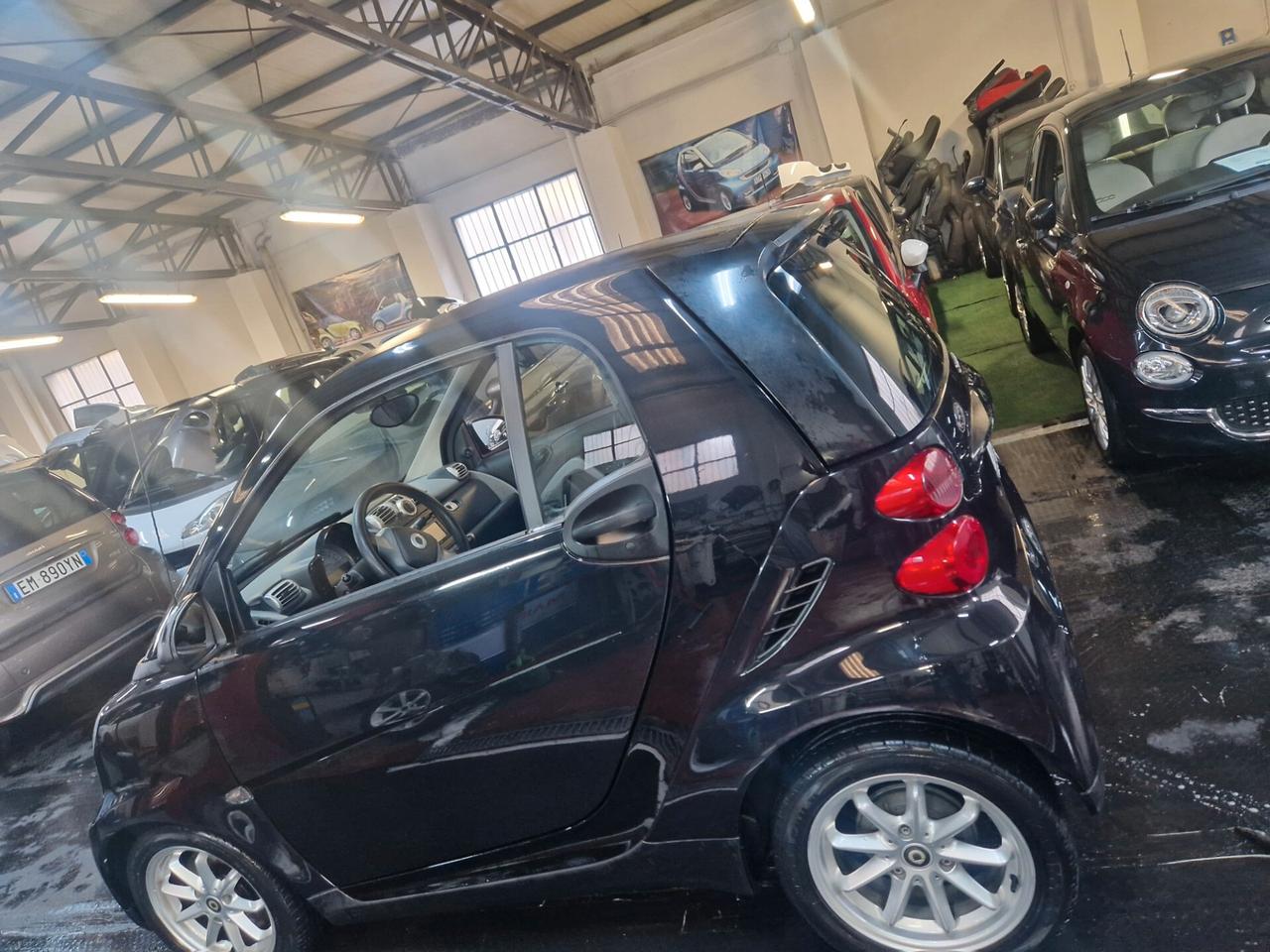 Smart 09 motore revisionato frizione nuova tblack