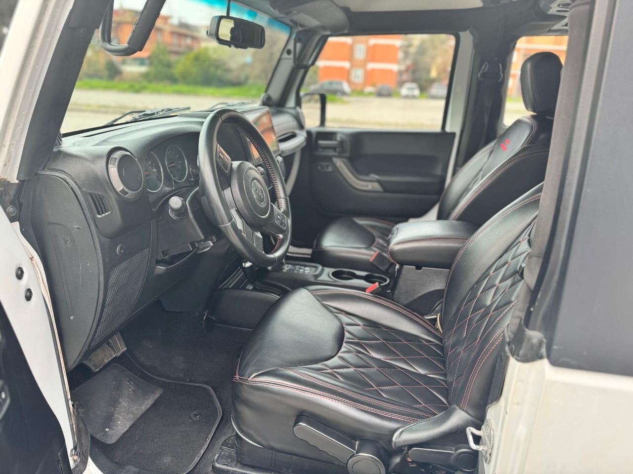 Jeep Wrangler 3.6 V6 Sahara Auto