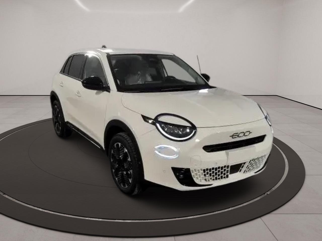 Fiat 600 Hybrid 110 CV DCT MHEV La Prima