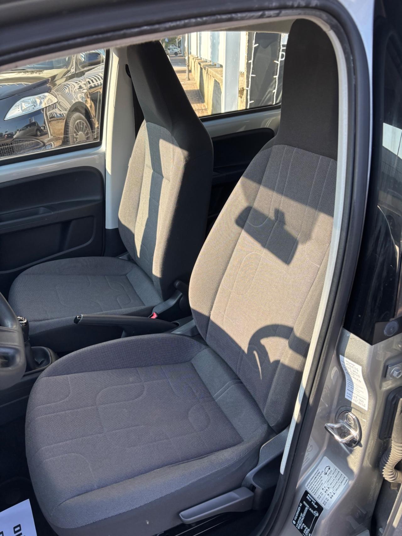 Volkswagen up! 1.0 5p. take