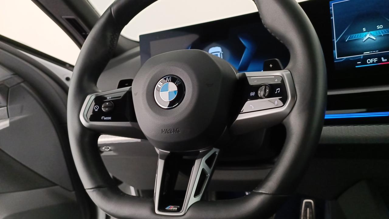 BMW Serie 5 G61 2024 Touring - 520d Touring 48V xdrive MSport Pro auto