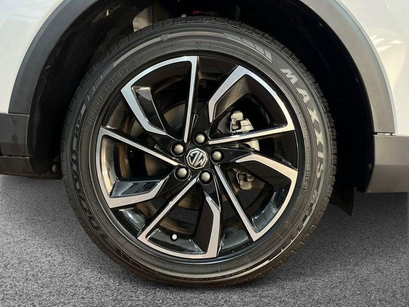 MG ZS 2021 1.5 Luxury