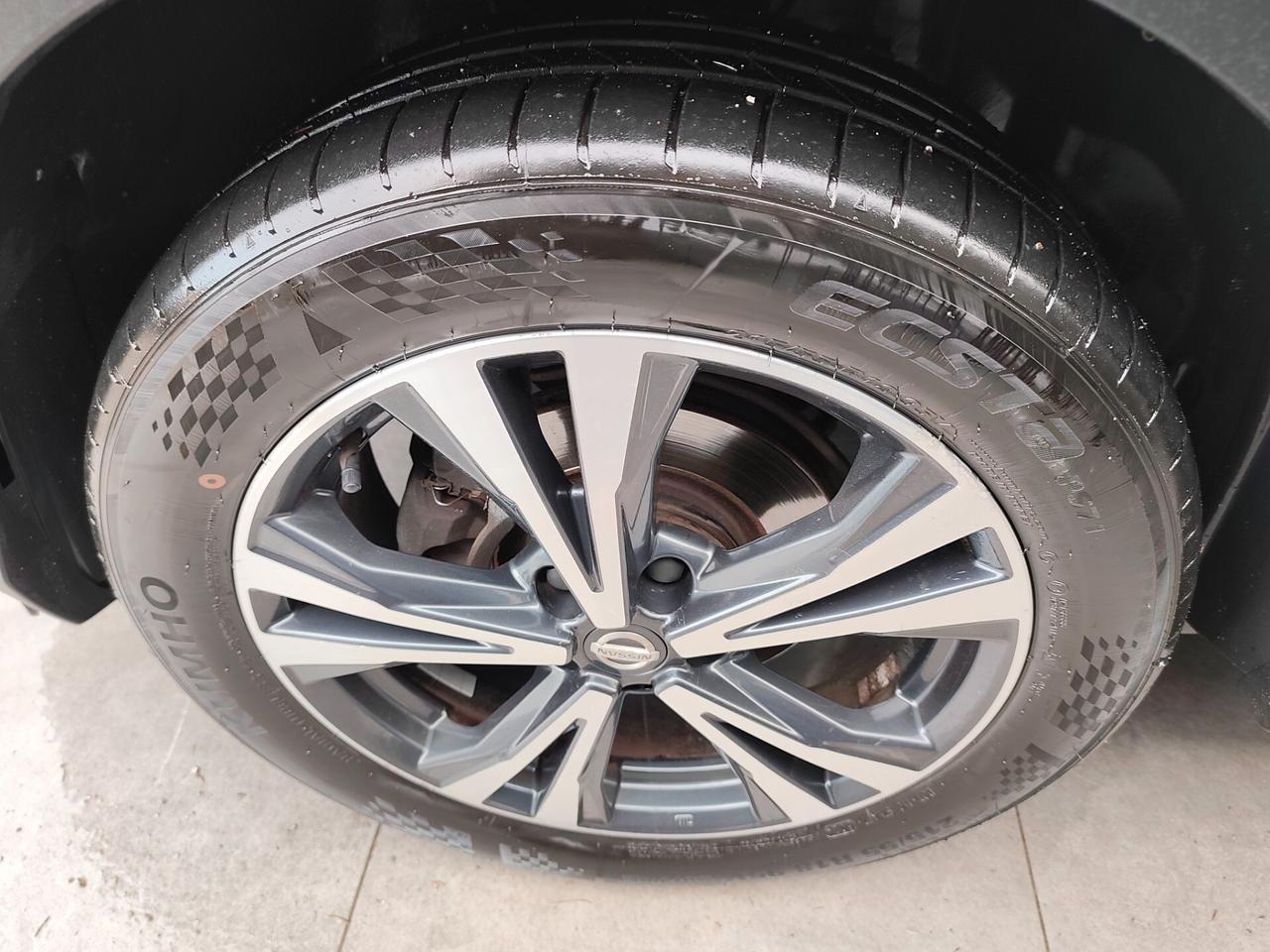 Nissan Qashqai 1.5 dCi 110cv TETTO E CAMERA