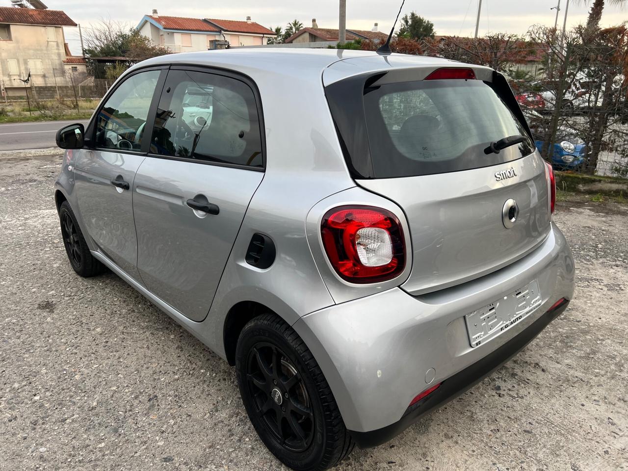 Smart ForFour 70 1.0 Prime