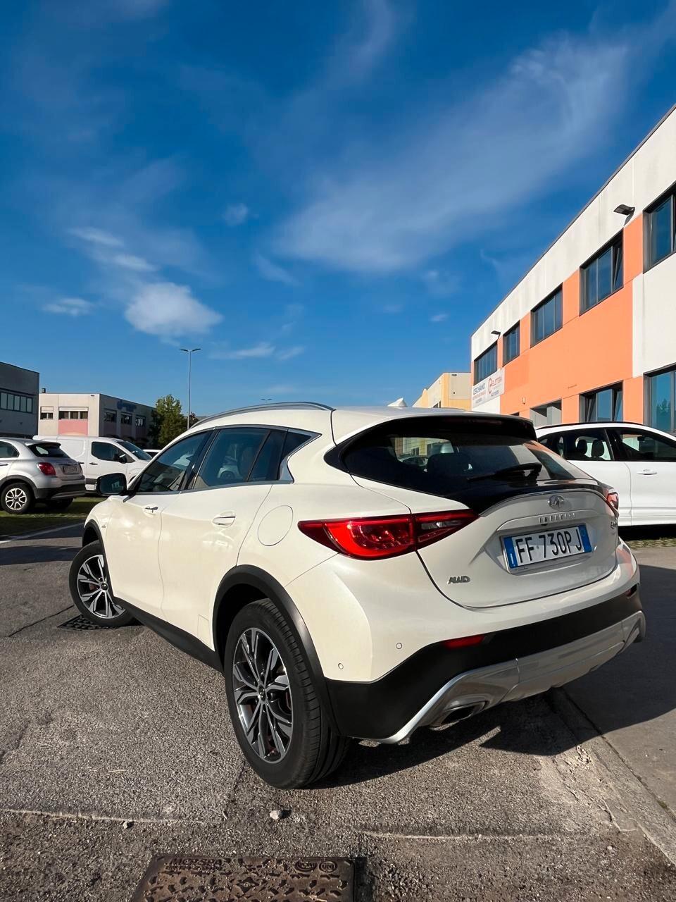 Infiniti QX30 2.2 diesel DCT AWD Premium Tech