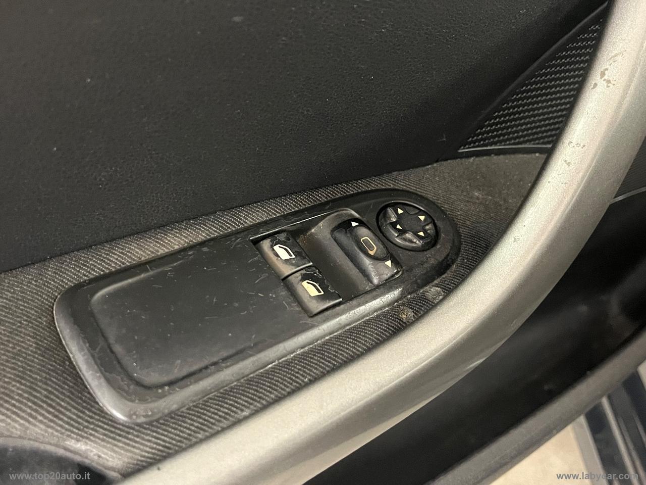 PEUGEOT 308 1.6 HDi 110 CV 5p. Tecno