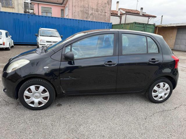 TOYOTA Yaris 194,888km 1.0 5p senza nessun lavoro da fare