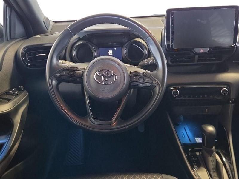 Toyota Yaris 4ª serie 1.5 Hybrid 5 porte Style