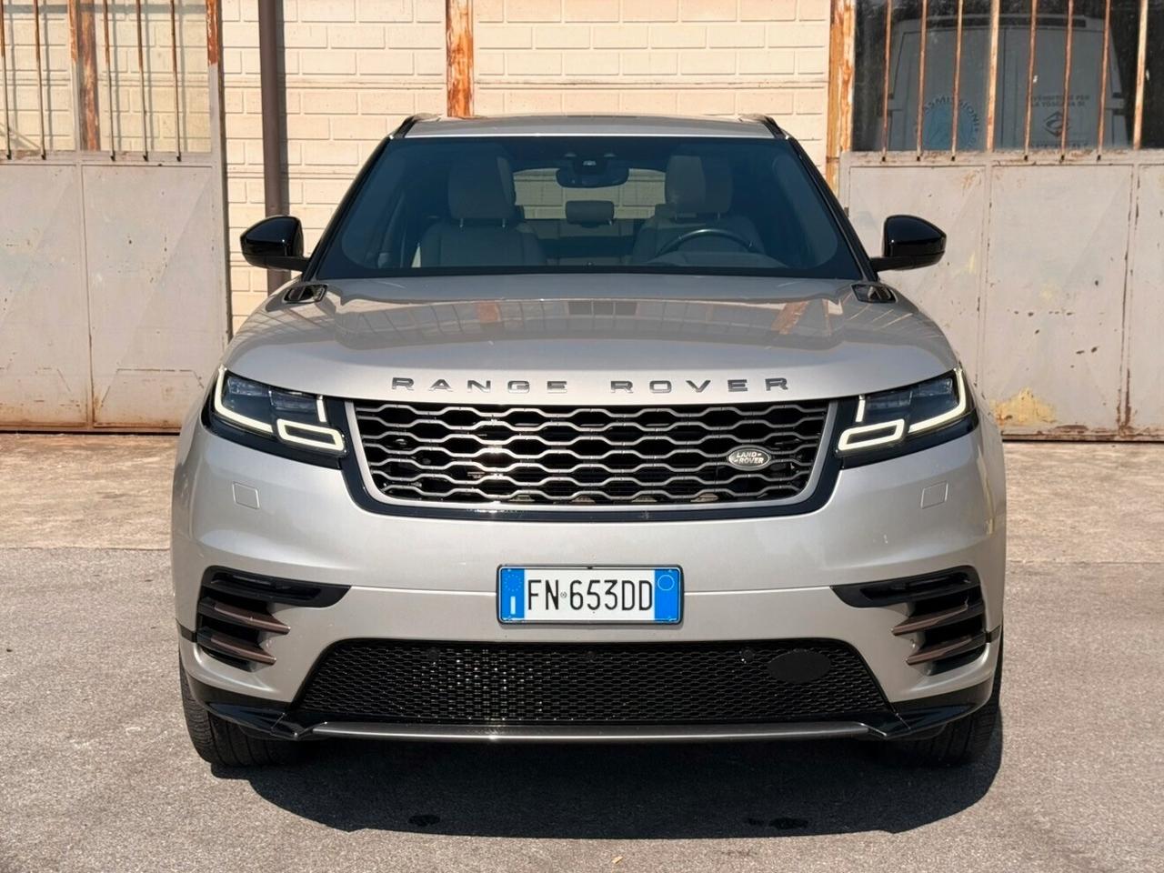 Land Rover Range Velar 2.0 TD4 180 CV R-Dynamic HSE