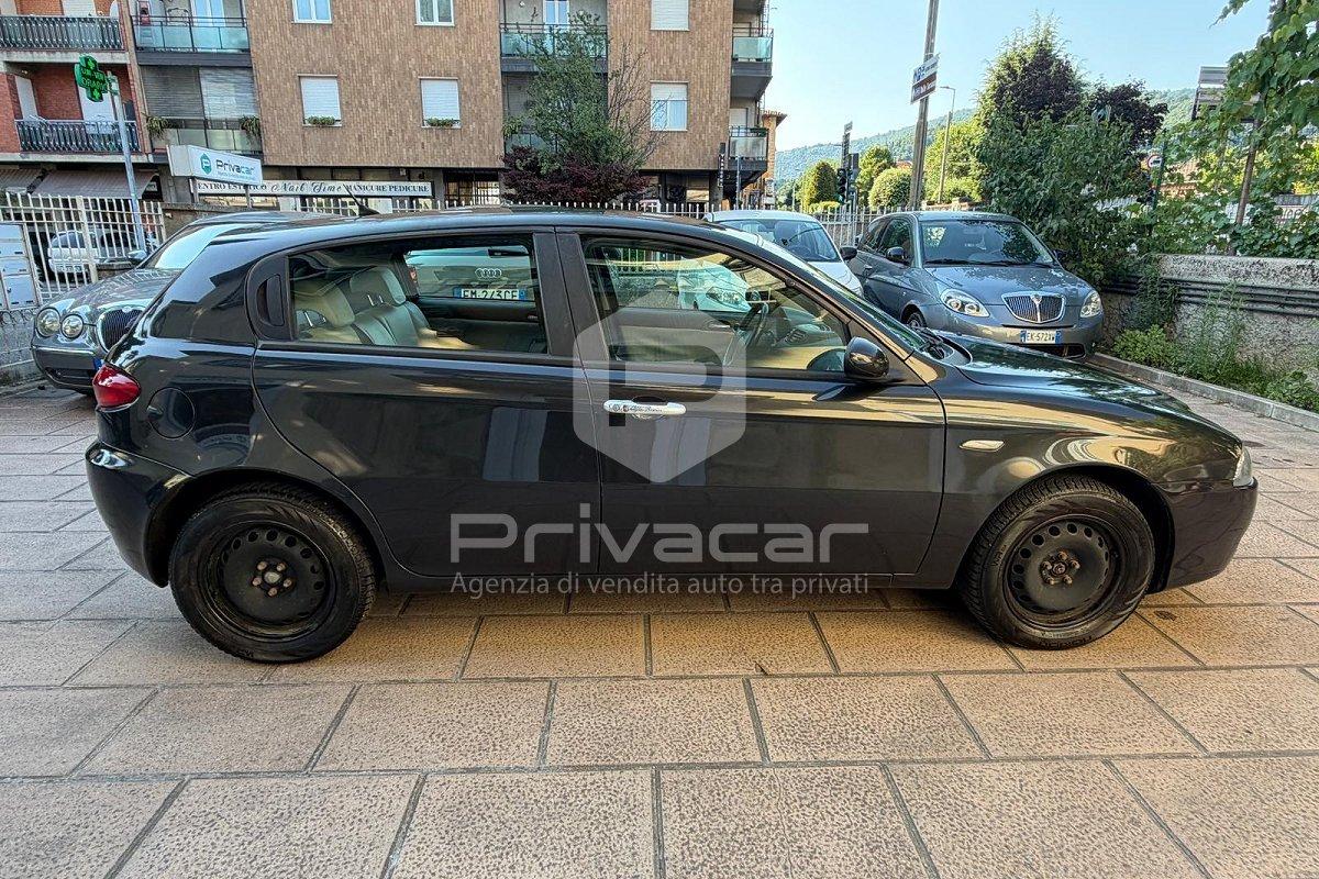 ALFA ROMEO 147 1.9 JTD M-JET 16V 5 porte Black Line