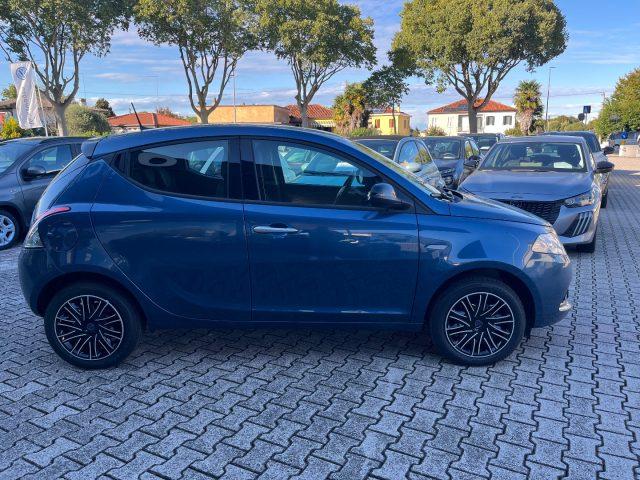 LANCIA Ypsilon 1.0 FireFly 5 porte S&S Hybrid Oro #Clima.Auto