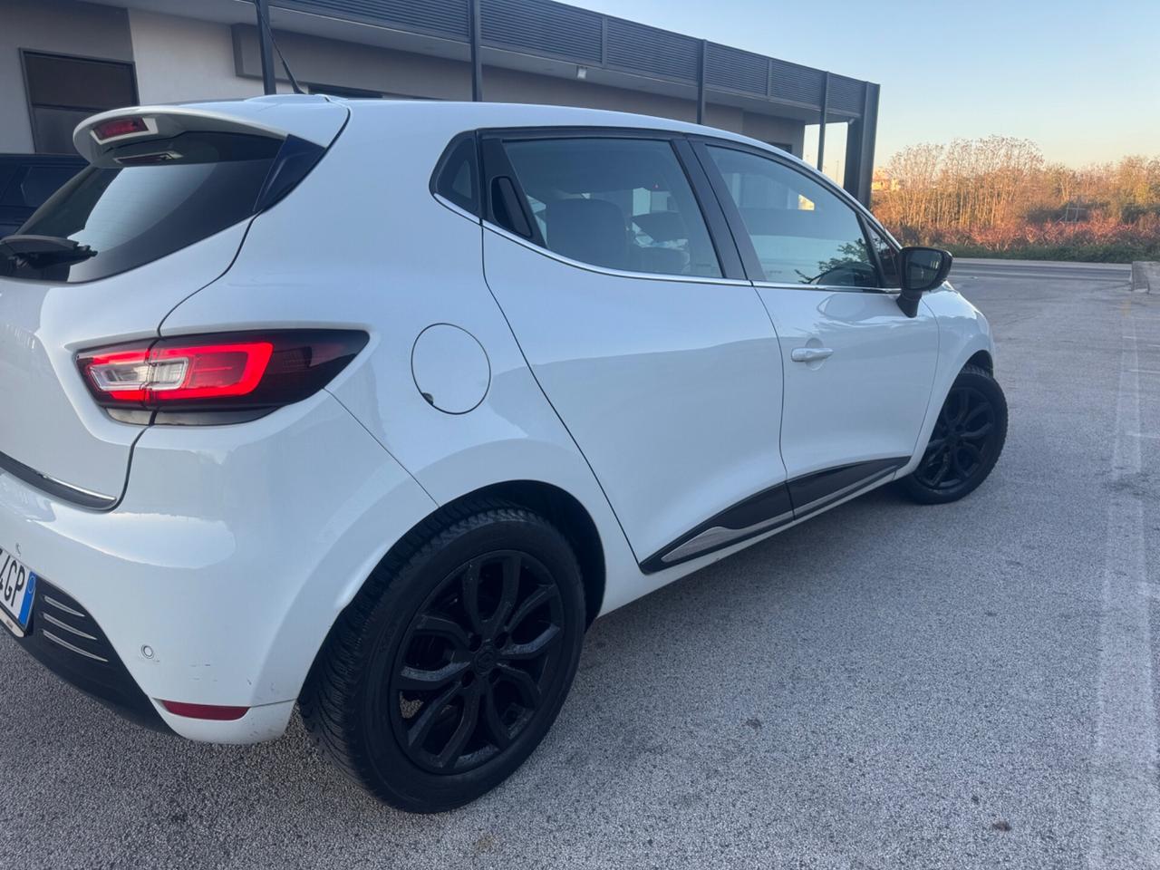 Renault Clio dCi 75CV 5P Energy DUEL2