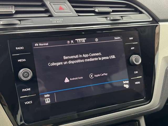 Volkswagen Touran *Promo Kasko* 1.5 TSI 150CV 7 POSTI *CARPLAY+LED*