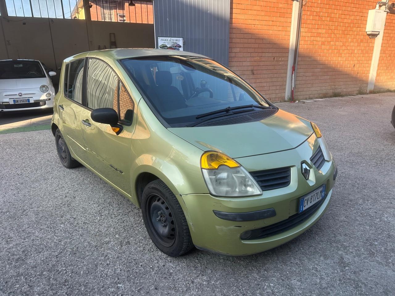 Renault Modus 1.2 16V Luxe Privilège