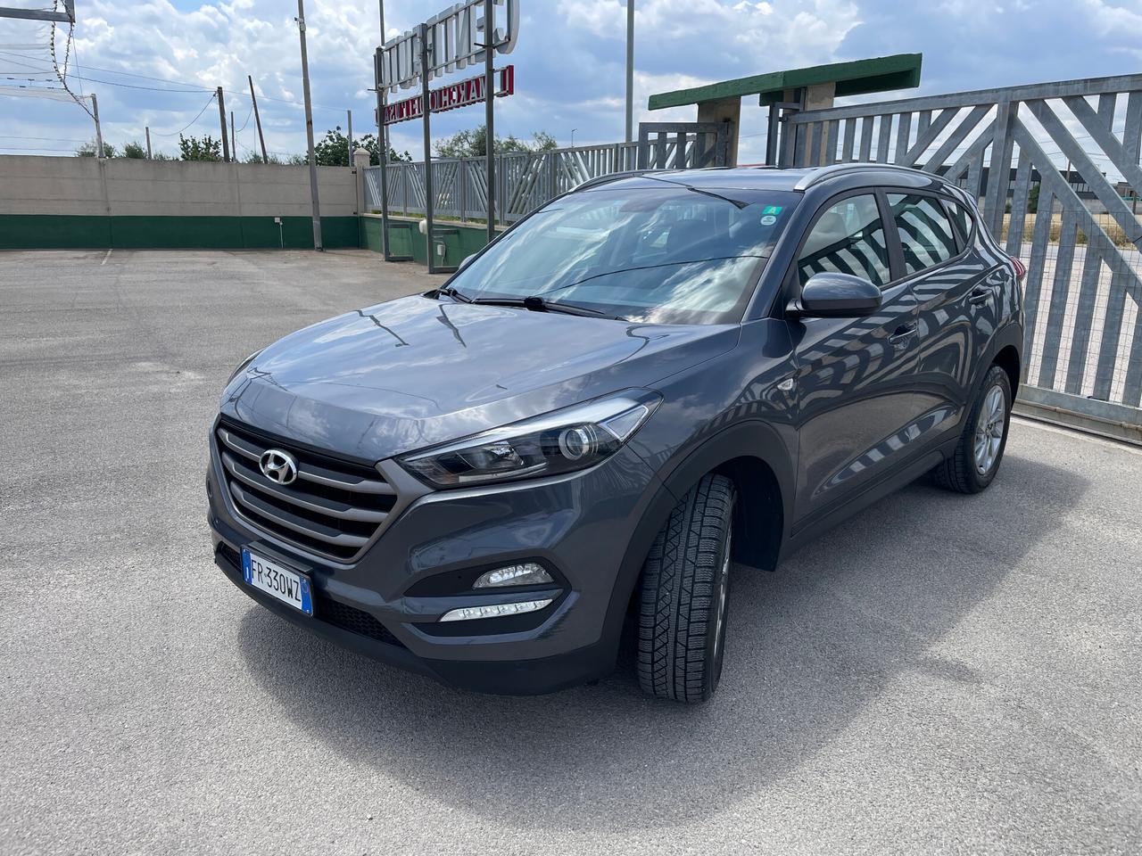 Hyundai Tucson 1.7 CRDi 141CV DCT XPossible-NAVIGATORE-RETROCAMERA