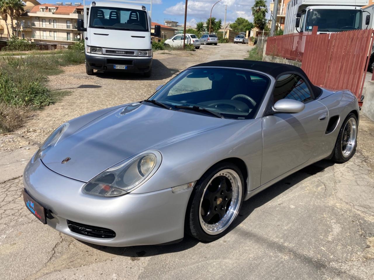 Porsche Boxster 2.5i 24V cat