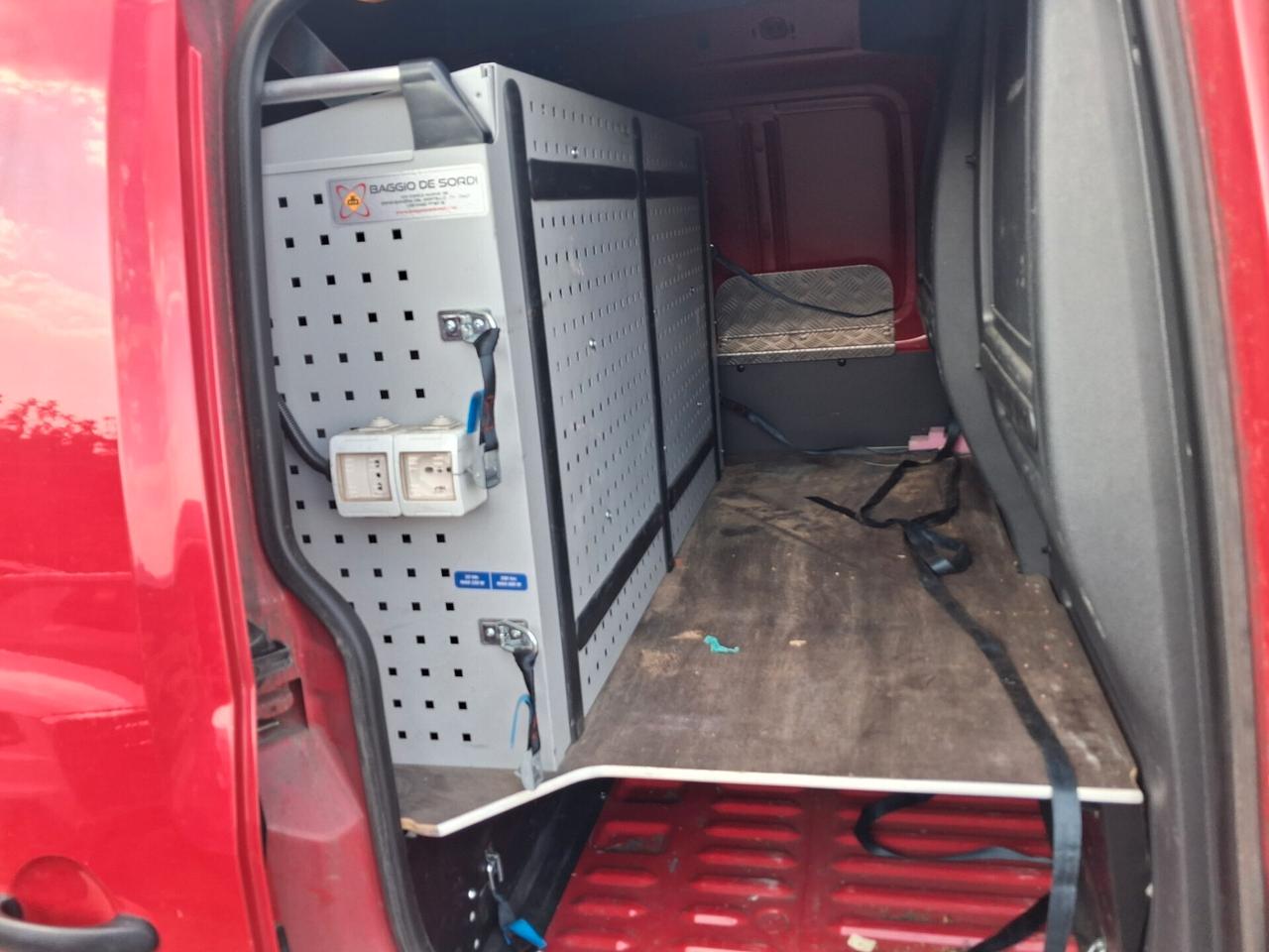 Volkswagen Caddy 2.0 TDI 122 CV 4x4 VENDUTO