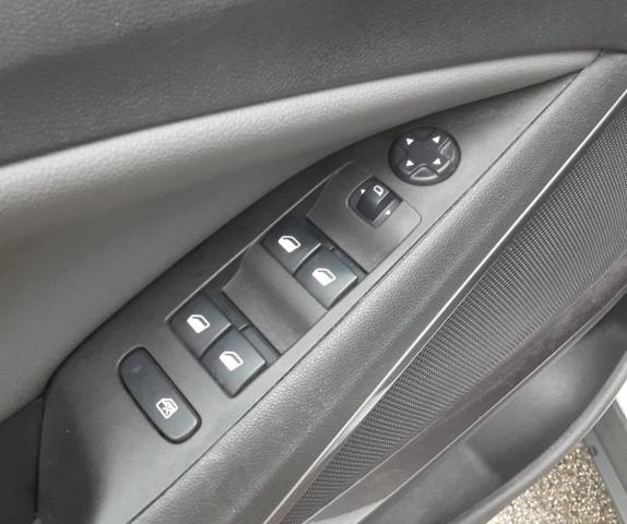 Opel Crossland X 1.2 12V Benz/GPL