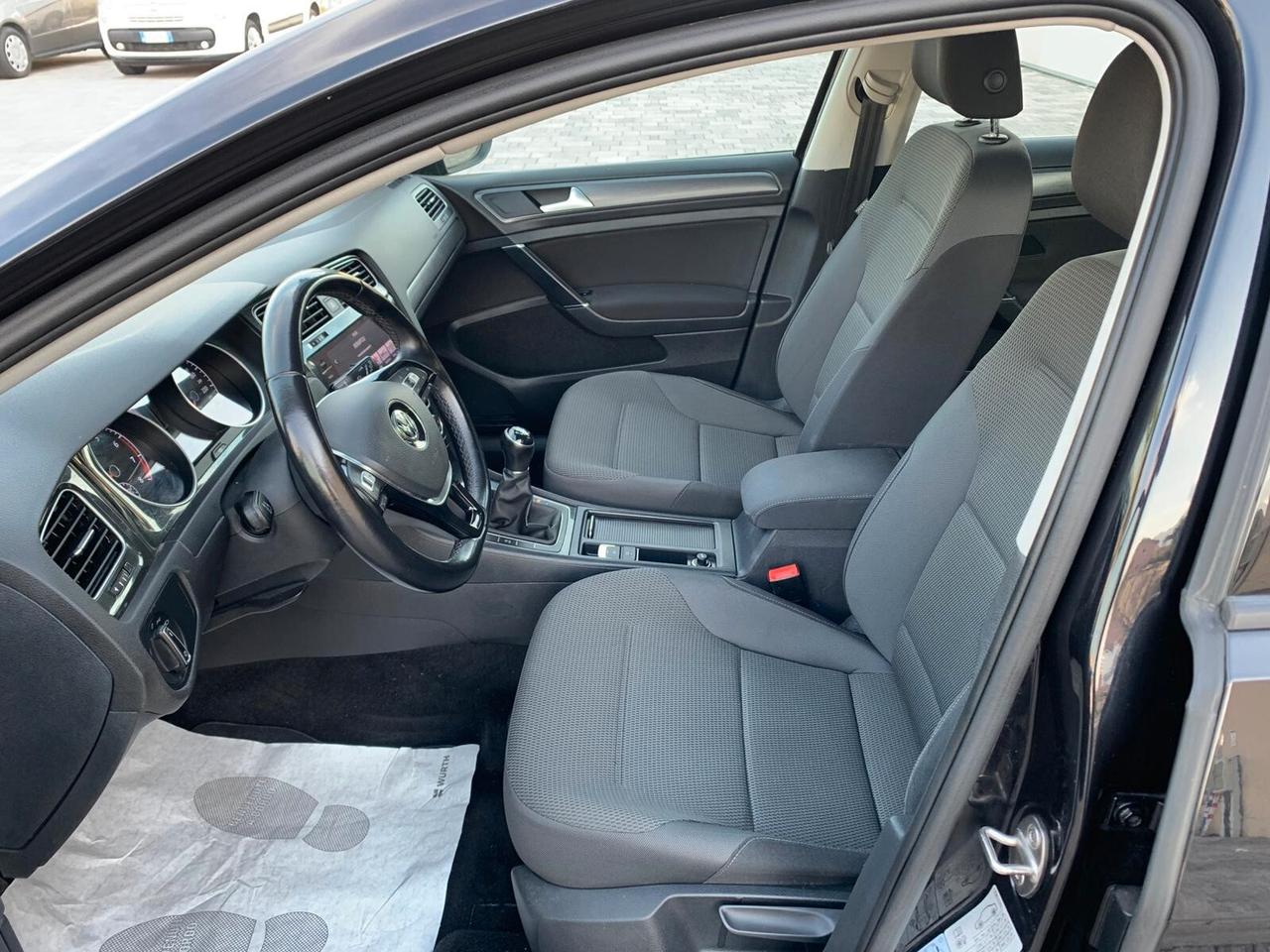 Volkswagen Golf 1.5 Tgi 130cv Metano 5 porte