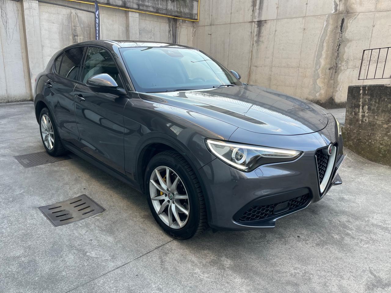Alfa Romeo Stelvio 2.2 Turbodiesel 190 CV AT8 Q4 Executive