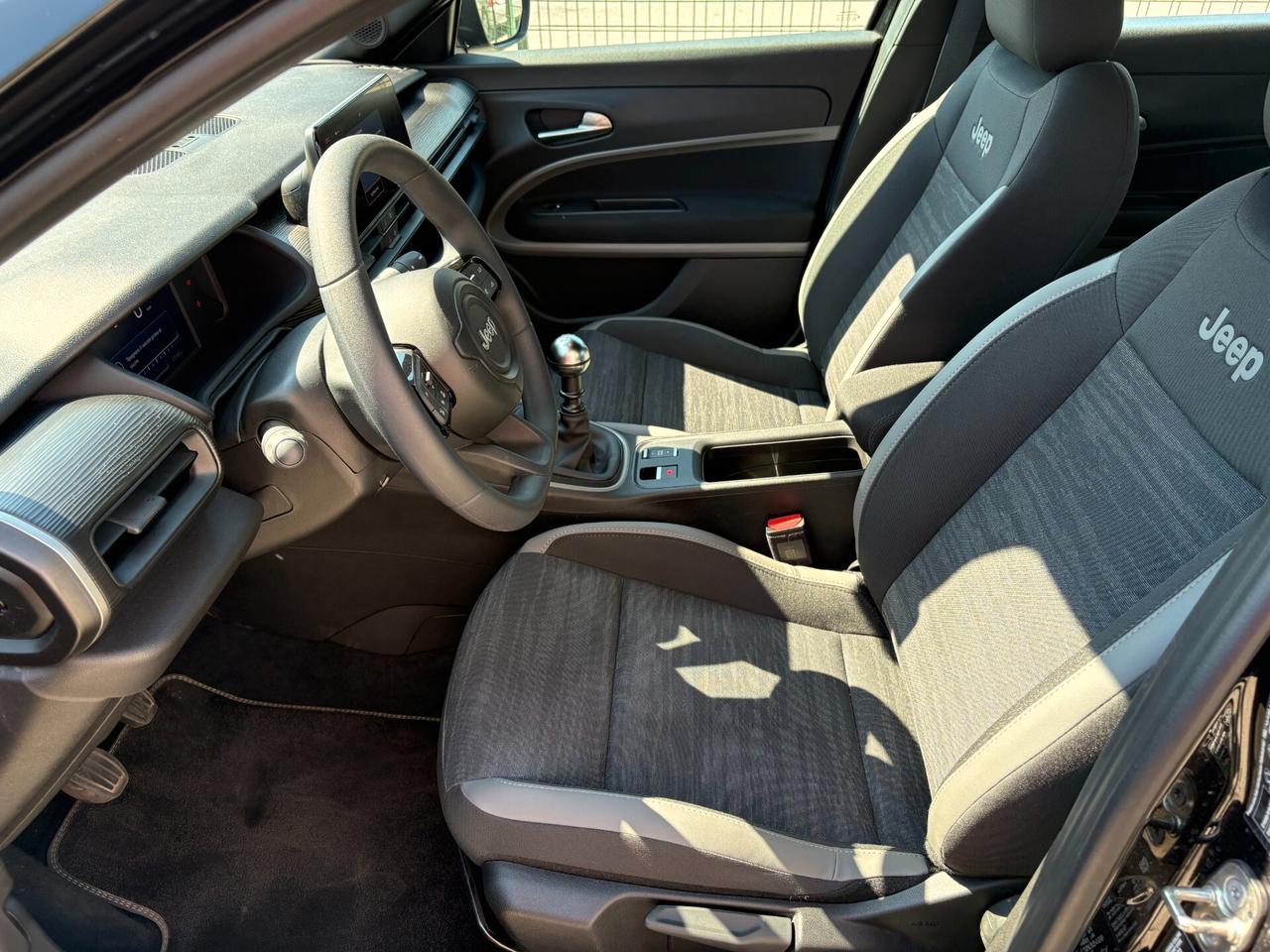 Jeep Avenger 1.2 Turbo Longitude targata 12.2025