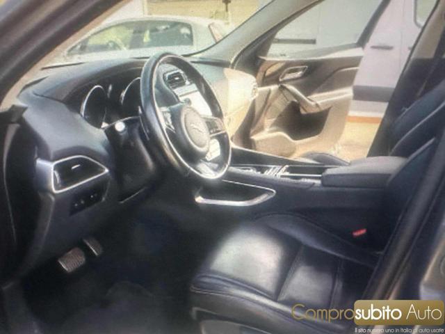 JAGUAR F-Pace 2.0 D 180 CV aut. Prestige