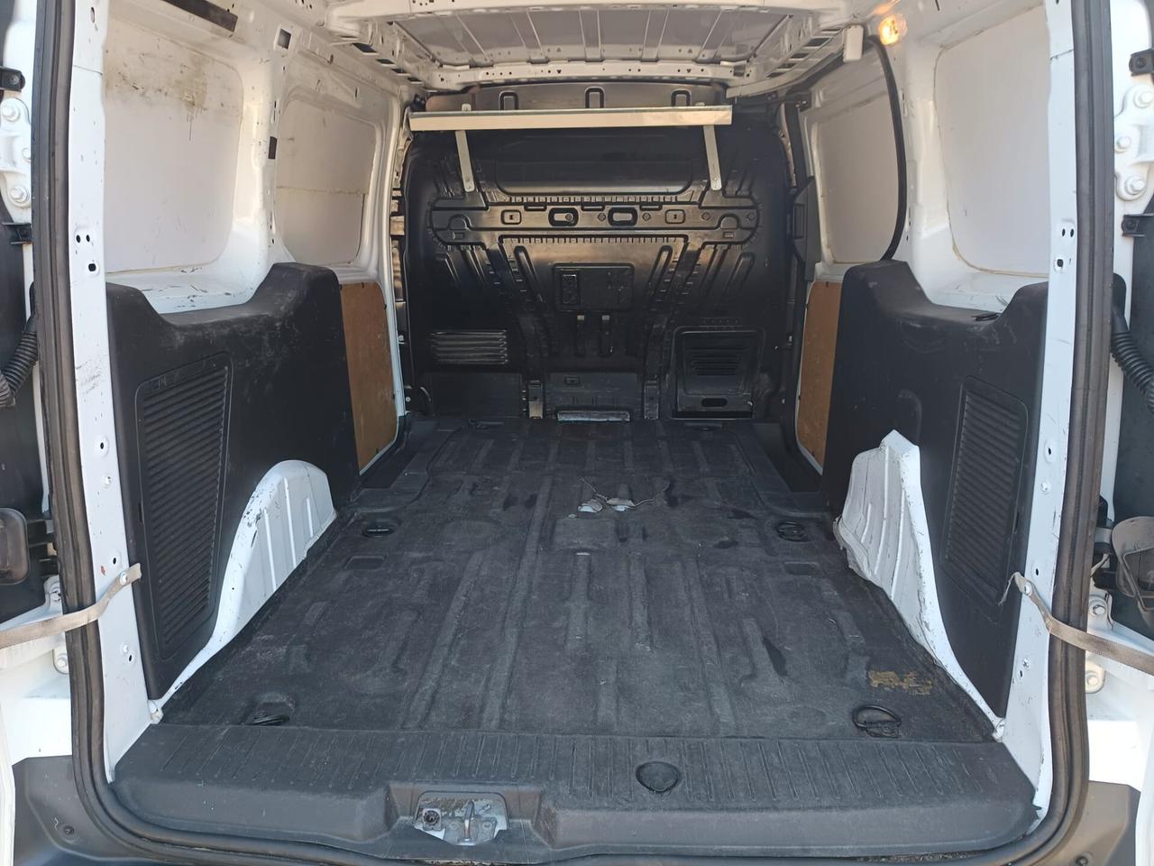 Ford transit connect 2014 - 1.6 tdci Lb automobili